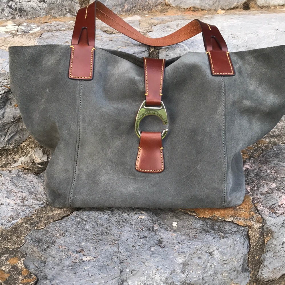 Dooney & Bourke Hobo